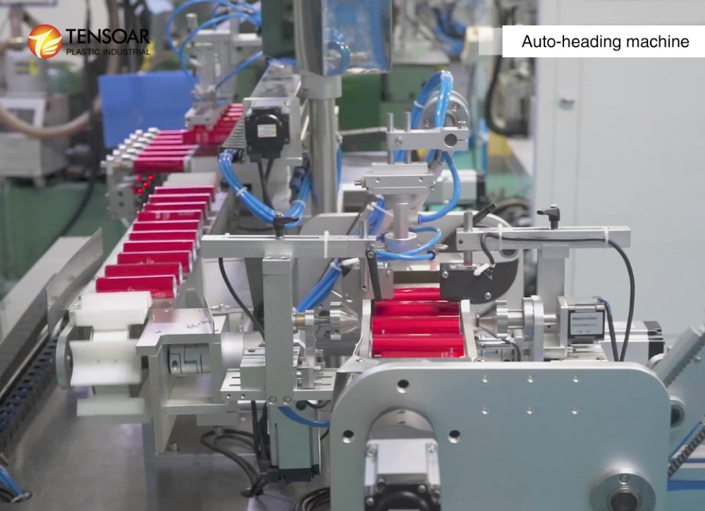 Auto-heading machine